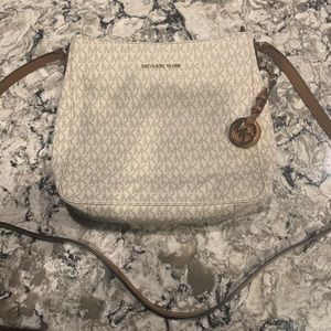 Michael kors cross body bag